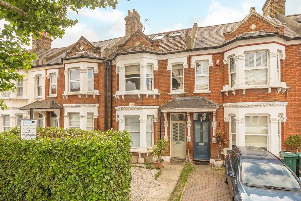 Property photo 1 of 7