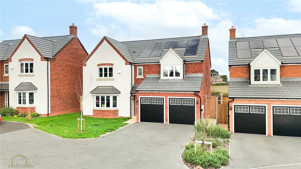 Property photo 1 of 37 Picture No. 21