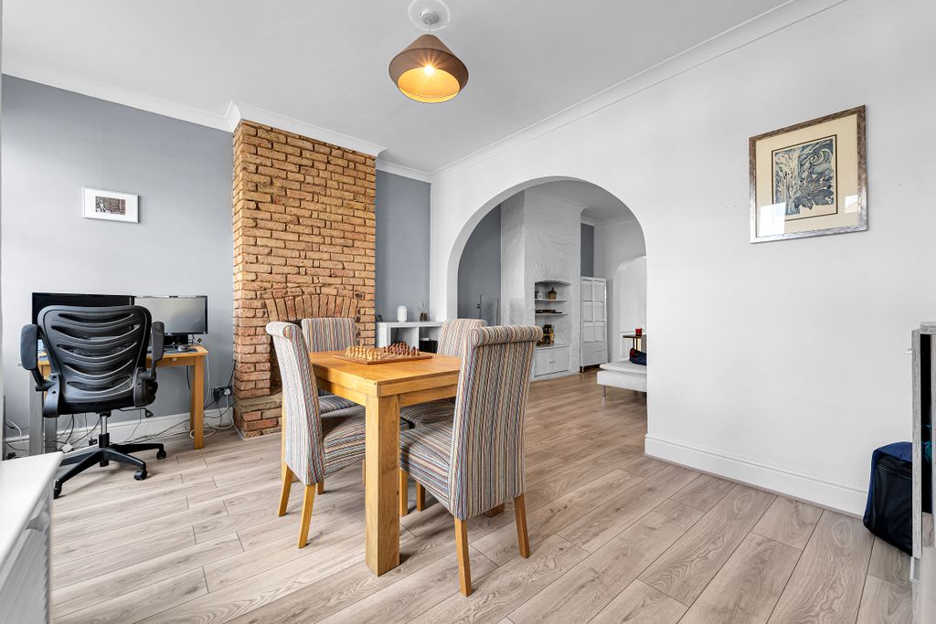 Property photo 2 of 14 Dsc06499