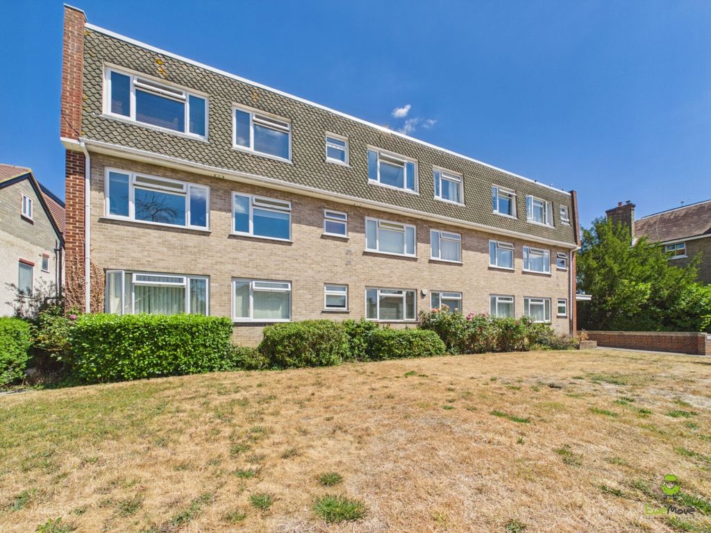 Property photo 1 of 17 Presented By Clinton At Ewemove Bexleyheath And Da