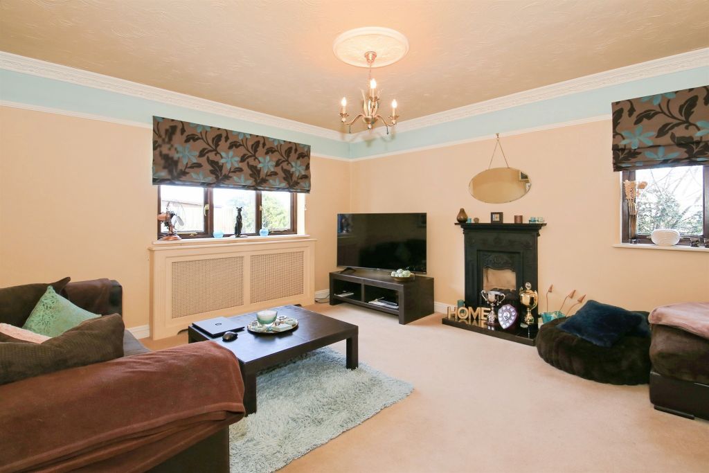 Property photo 3 of 20