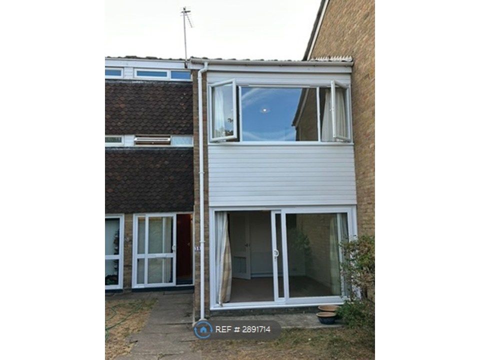 Property photo 2 of 23