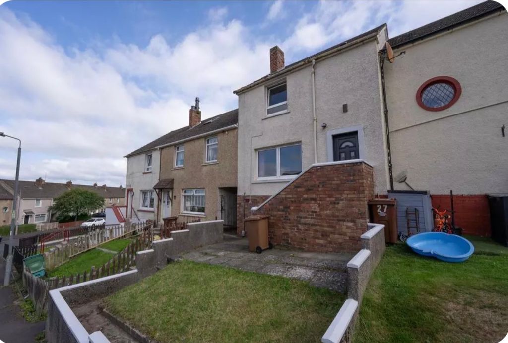 Property photo 1 of 16