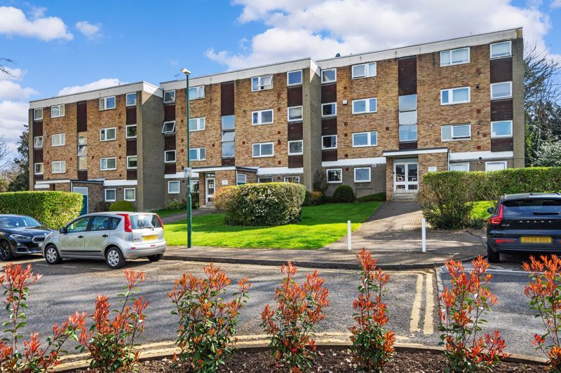 Property photo 1 of 9 Photo 8