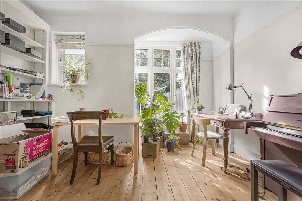 Property photo 3 of 14 Picture No. 20