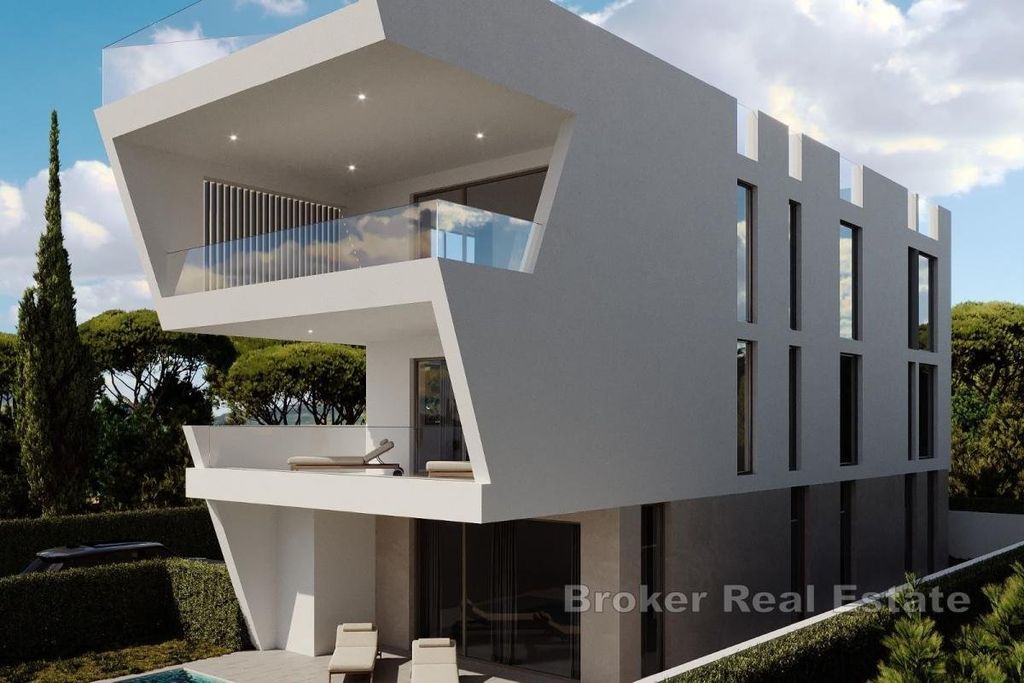 Property photo 1 of 15 Penthouse With Sea Views And Private Rooftop Terrace
