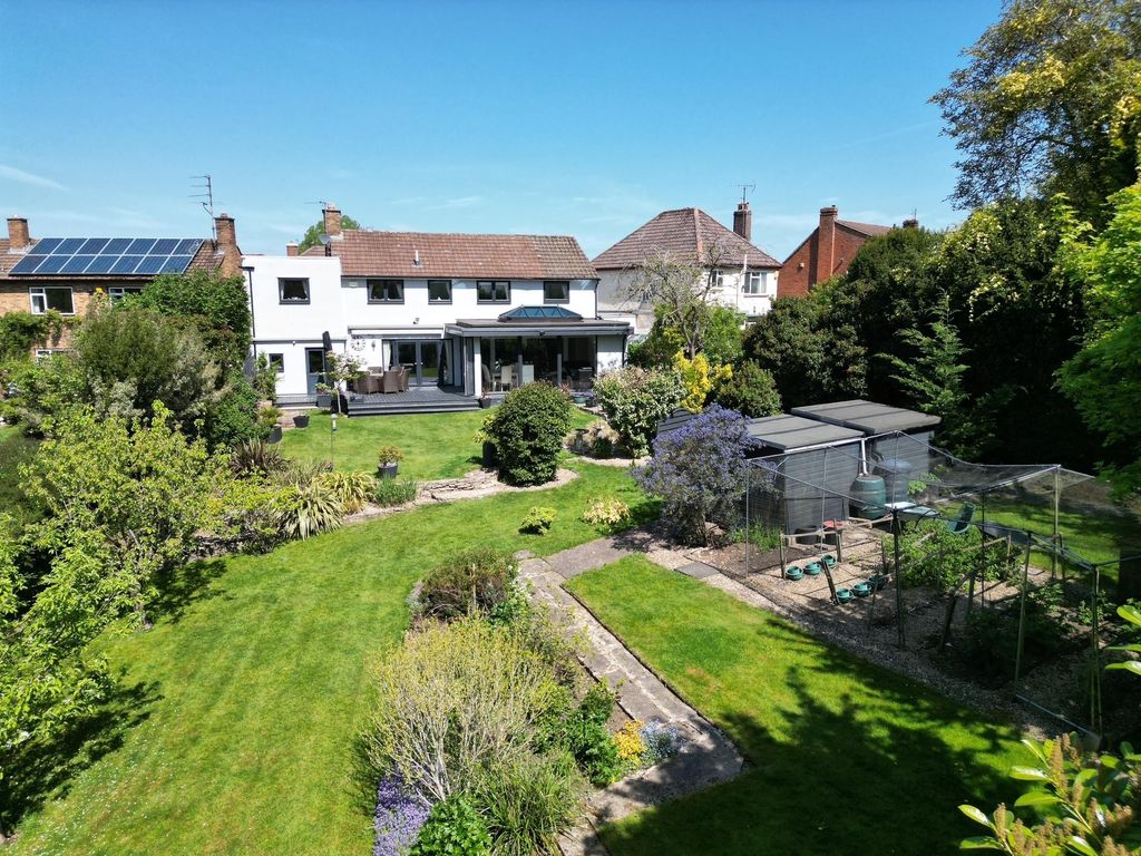 Property photo 2 of 34 Image