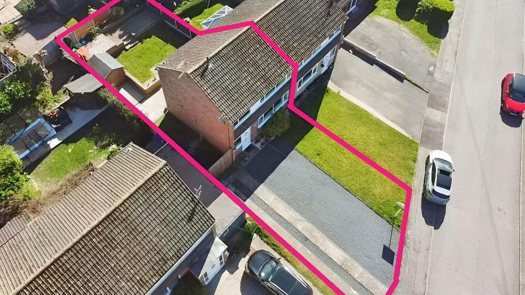 Property photo 2 of 23