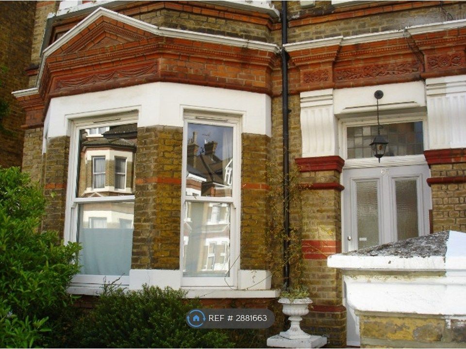 Property photo 1 of 8 1 Bed Flat For Rent