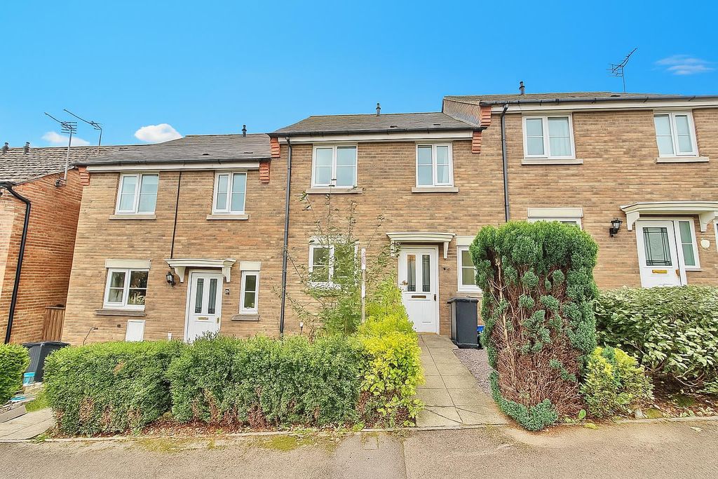 Property photo 1 of 17