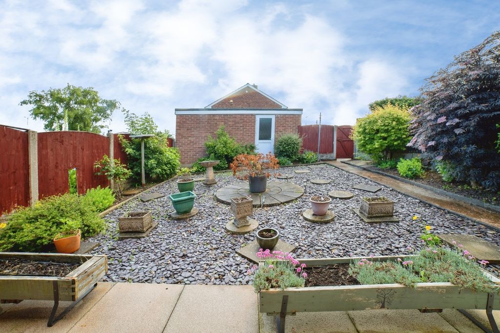 Property photo 3 of 15 Pbox-Img.Jpg