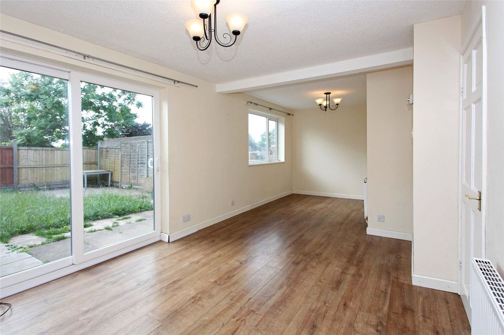 Property photo 2 of 20 Picture No. 05