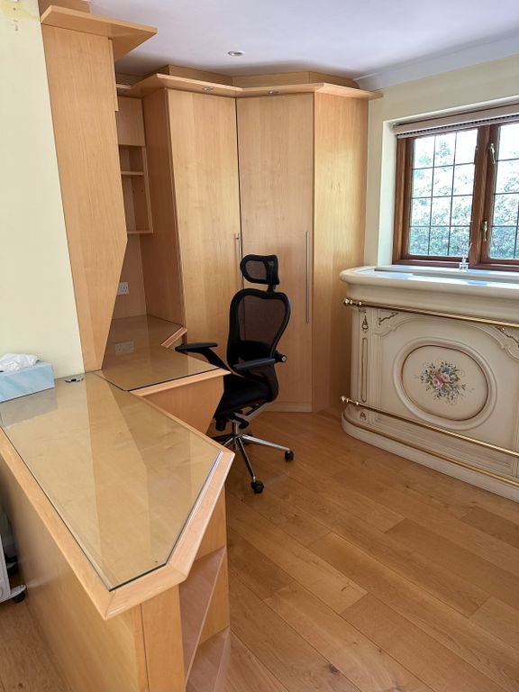 Property photo 2 of 7 Gallery