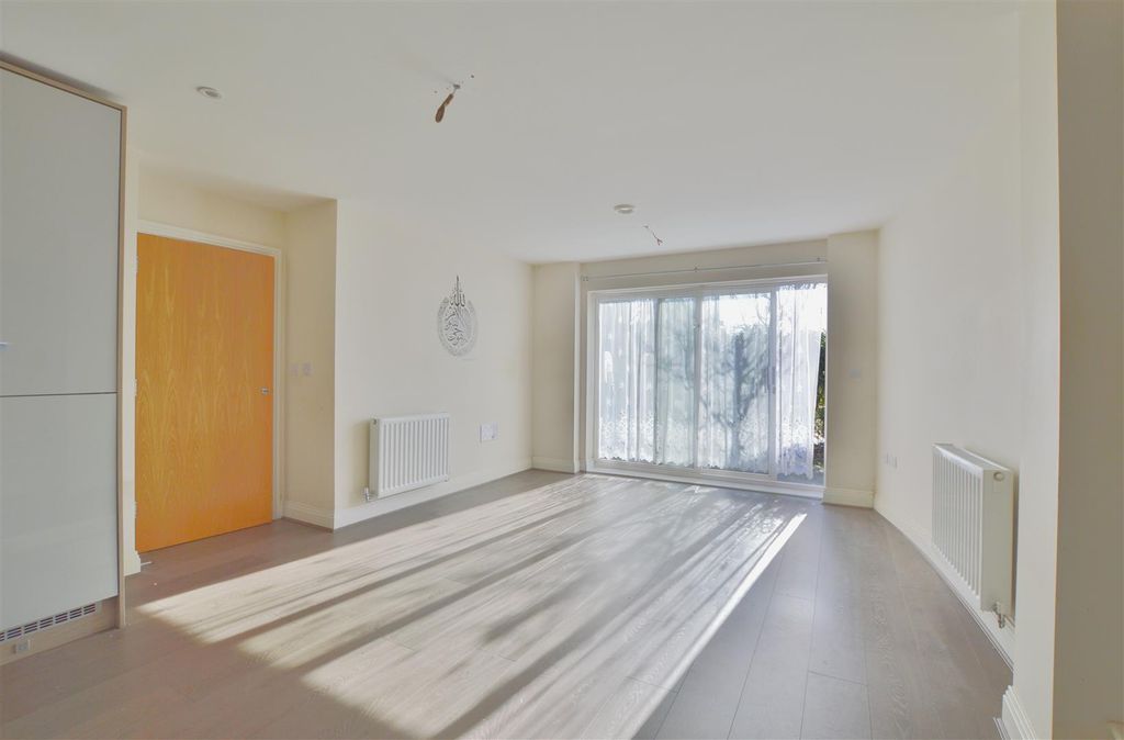 Property photo 2 of 9 Dsc_0043.Jpg