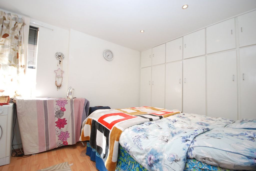 Property photo 2 of 4