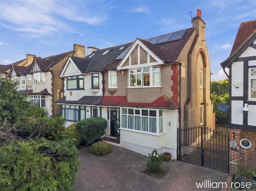 Property photo 1 of 16 003_Dji_20260918003755_0645.Jpg