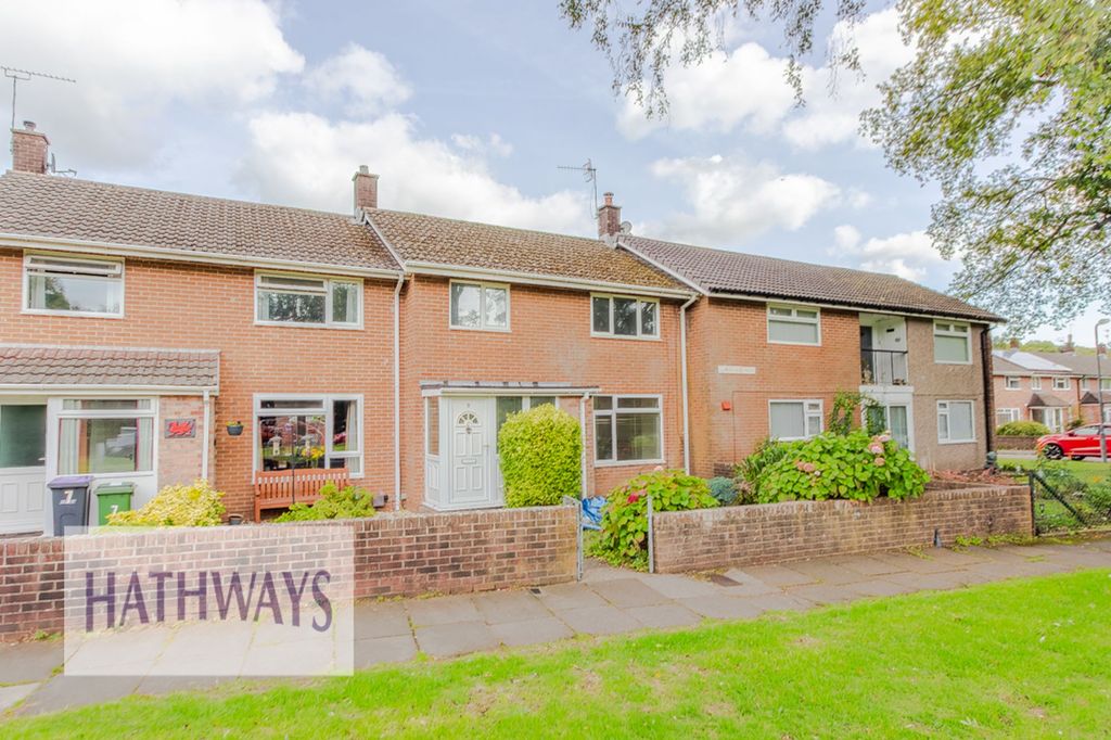 Property photo 1 of 32