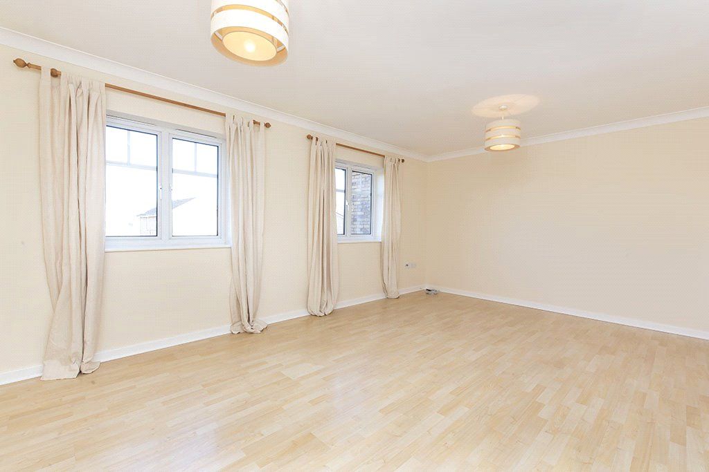 Property photo 2 of 6 Picture No. 05