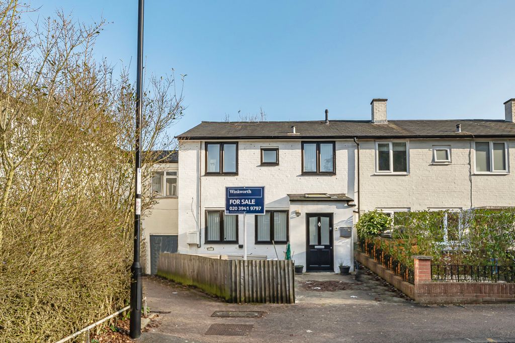 Property photo 1 of 20 Picture No. 21