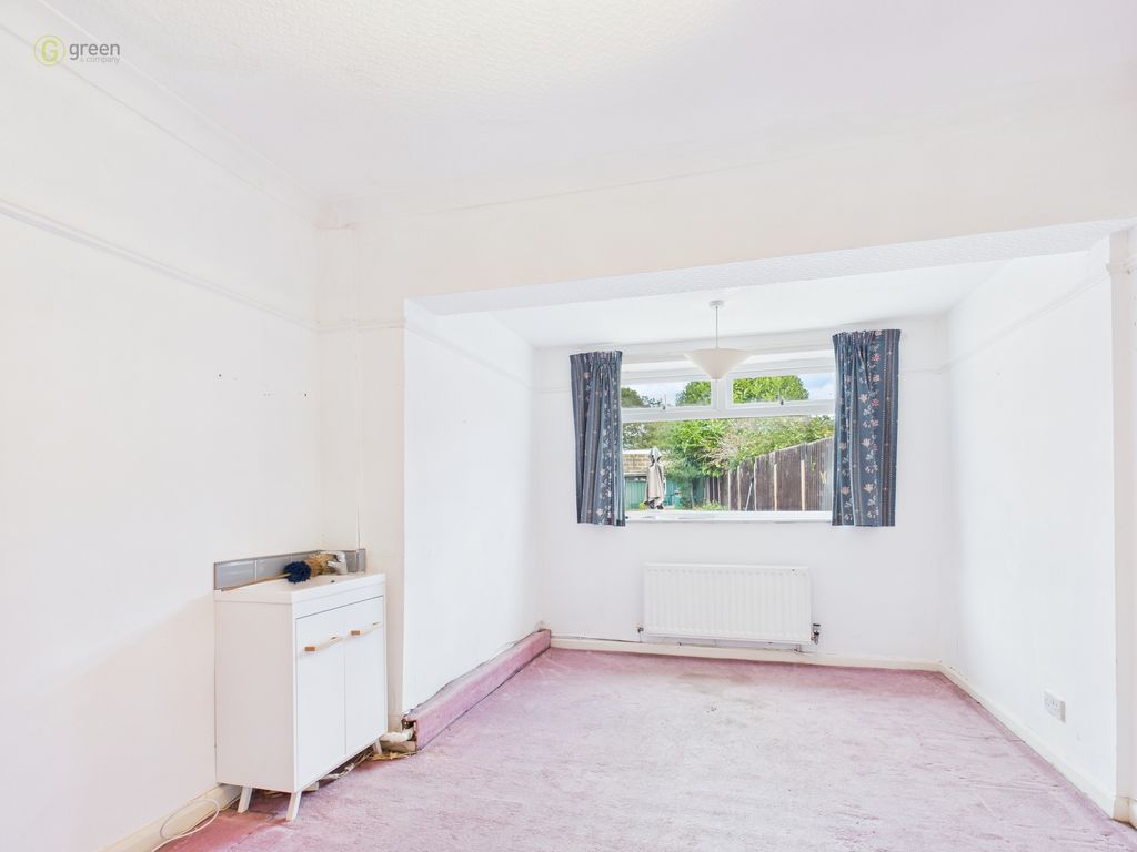 Property photo 3 of 60