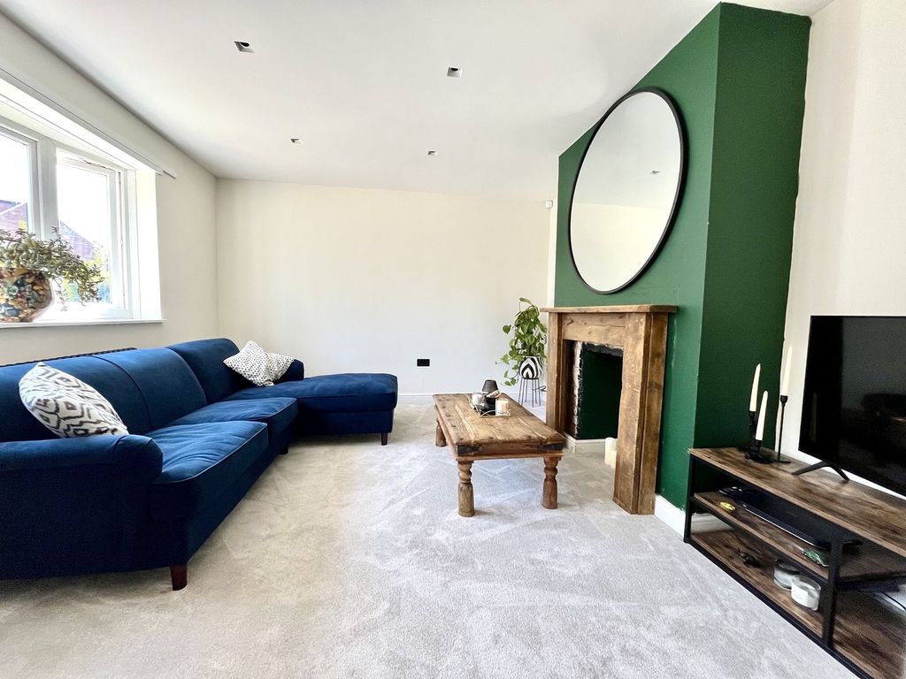Property photo 2 of 9 Not Specified
