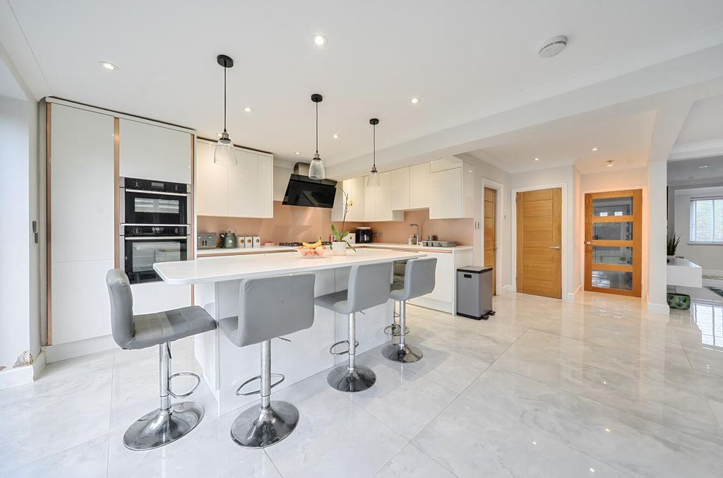 Property photo 2 of 15 1535504 (5).Jpg