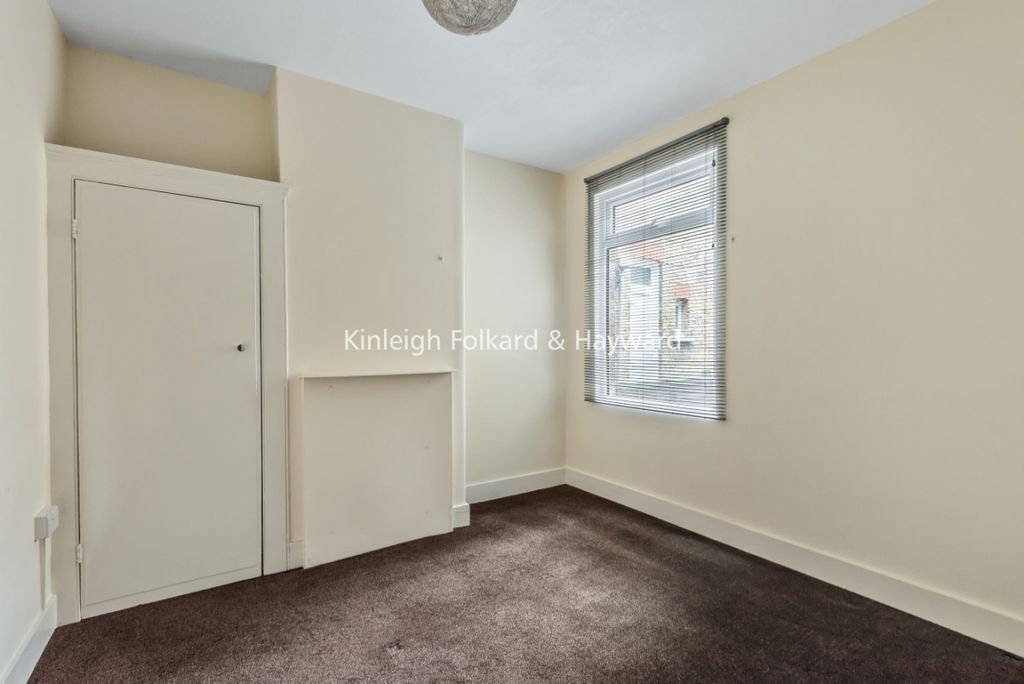Property photo 2 of 6 3864B159-8452-4Cec-9