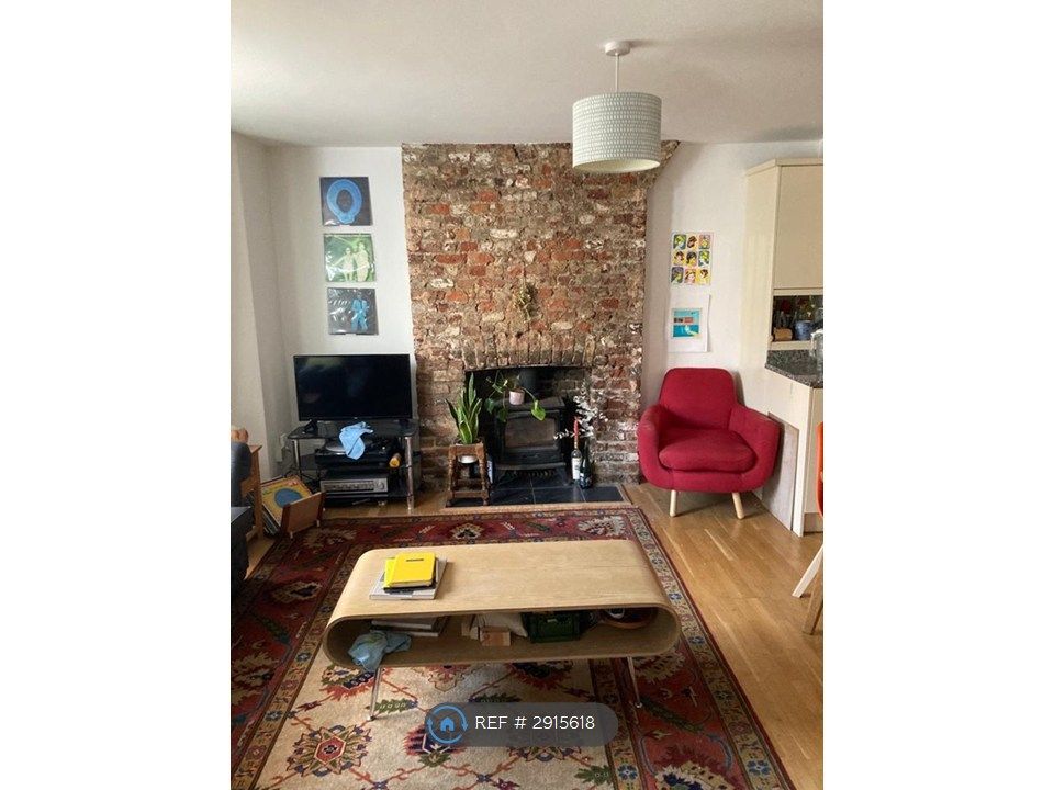 Property photo 3 of 6