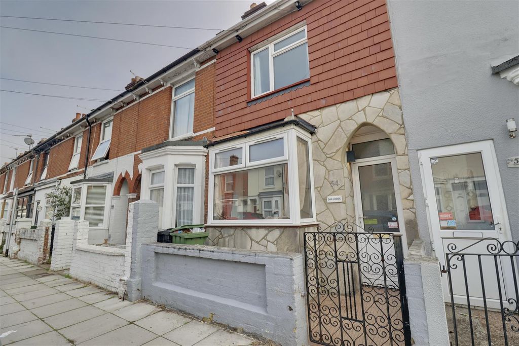 Property photo 1 of 15 973C06C2-2668-4B6B-A324-5789E70A577A_1_201_A.Jpeg