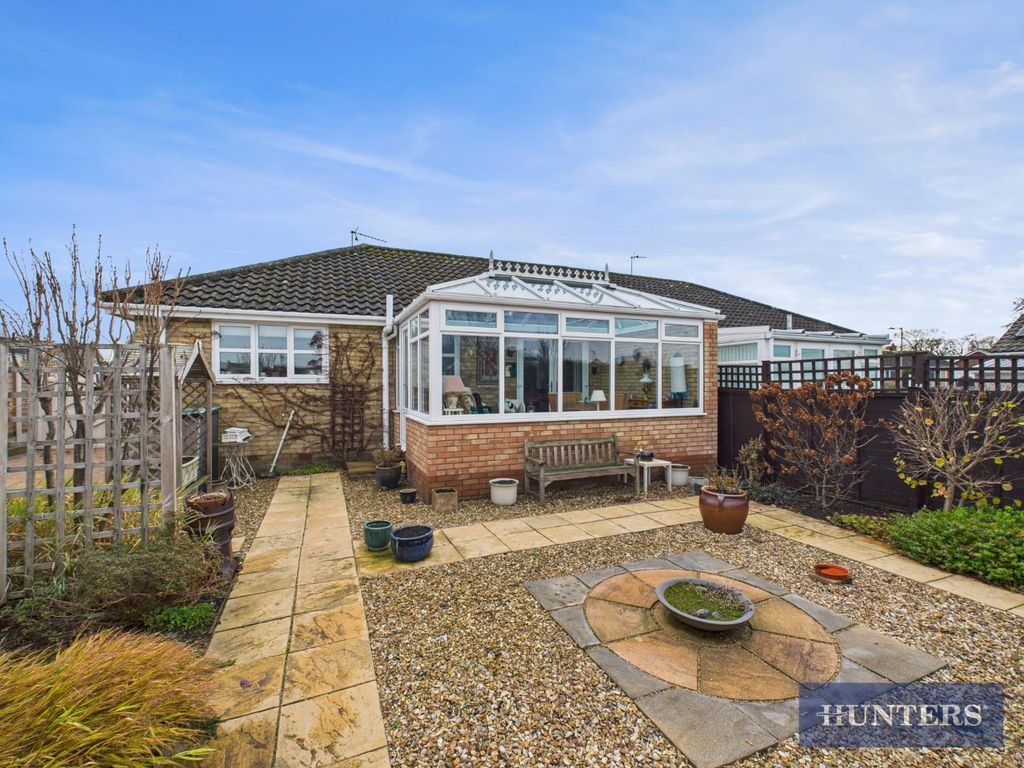 Property photo 3 of 17 Garden