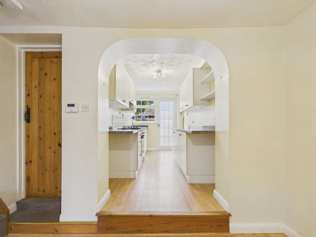 Property photo 3 of 8