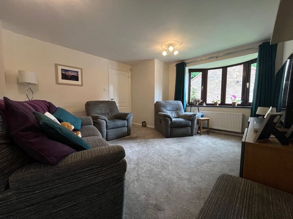 Property photo 2 of 14 Picture No. 01