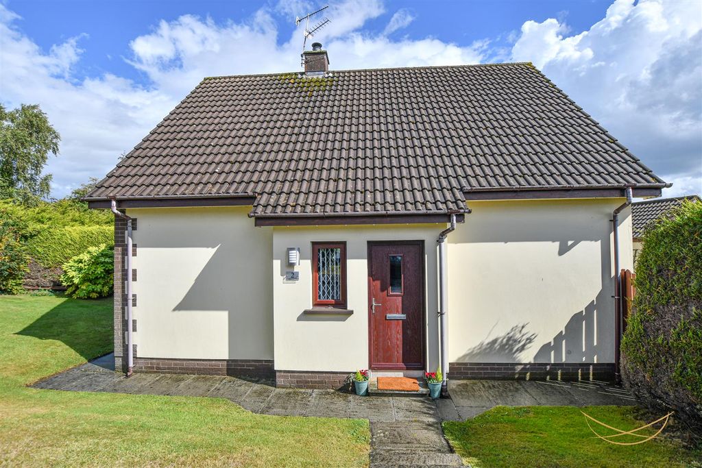 Property photo 2 of 38 Dhp-2.Jpg