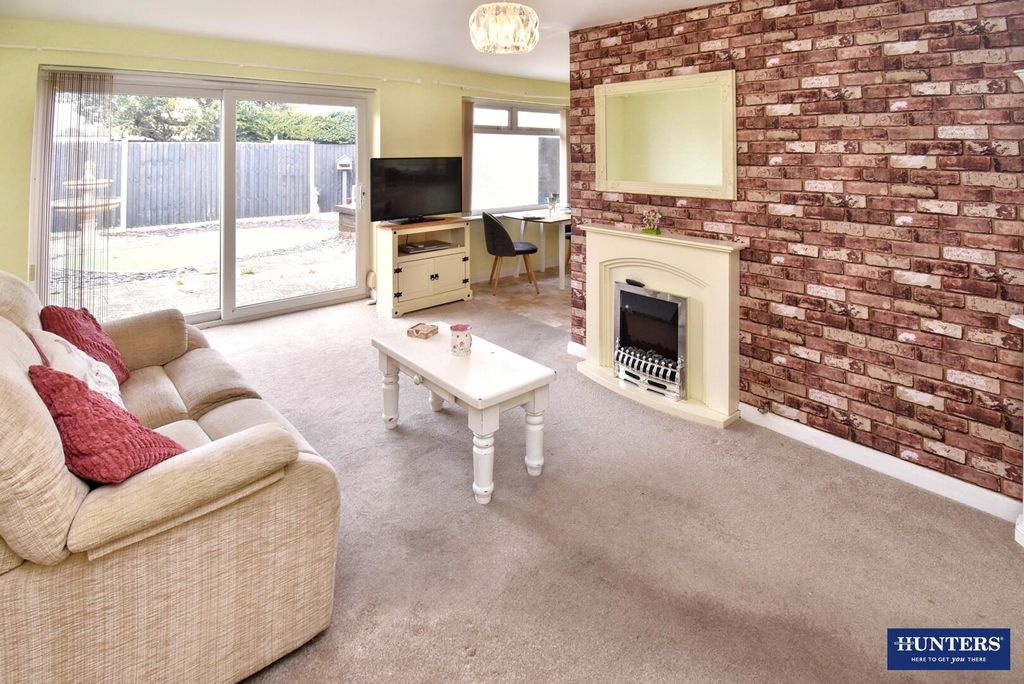 Property photo 2 of 13 Living Room