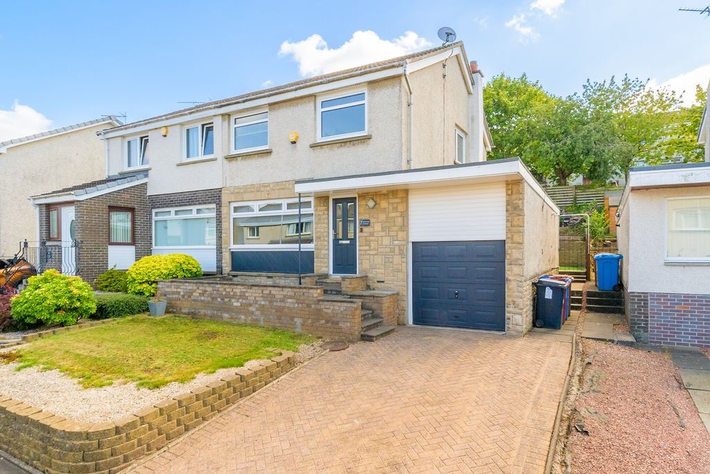 Property photo 1 of 31