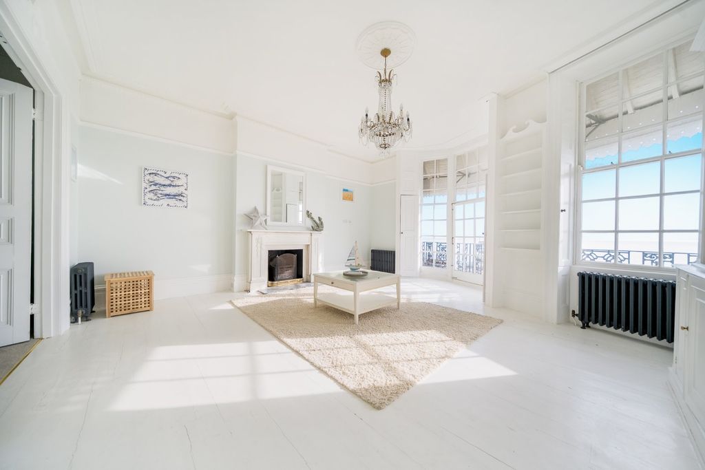 Additional image 4 of 7 bed terraced house for saleRoyal Crescent, Brighton, East Sussex BN2