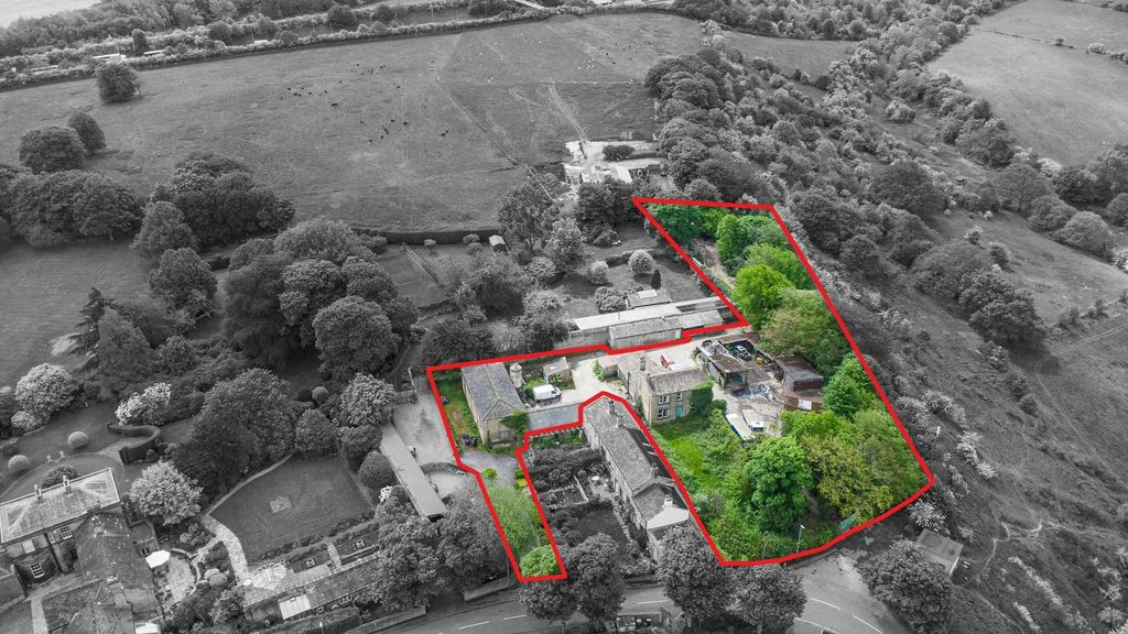 Property photo 1 of 5 Red Line Toothill Lane Land 2.Jpg