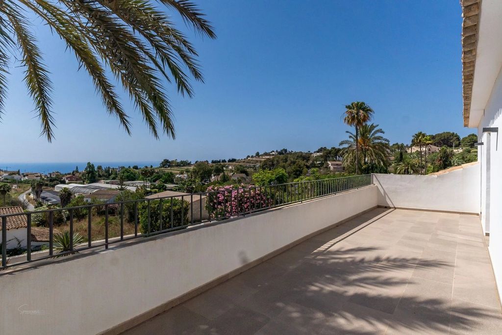 Property photo 1 of 52 Beautiful And Spacious Country House With Sea View For Sale In Benissa