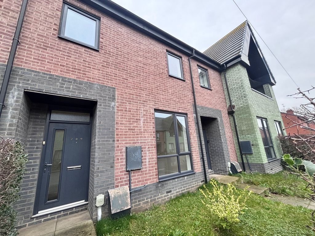 Property photo 1 of 10 View