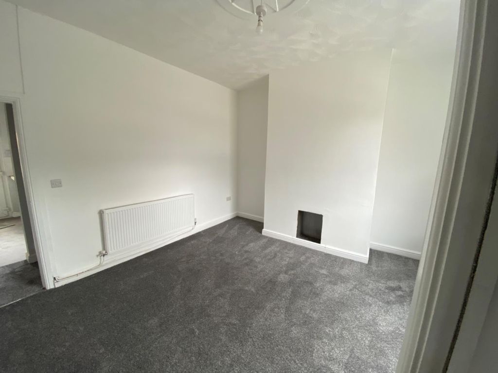 Property photo 3 of 8 20230330_125319827_Ios.Jpg