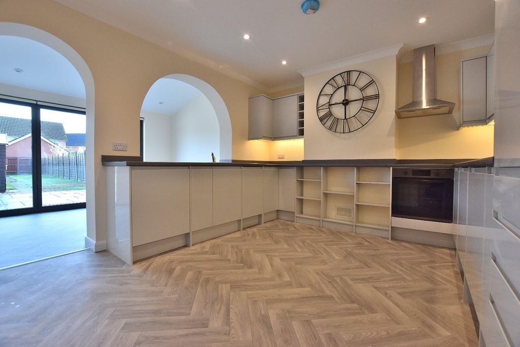 Property photo 2 of 12 Dsc_0007.Jpg