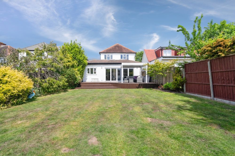 Property photo 3 of 12