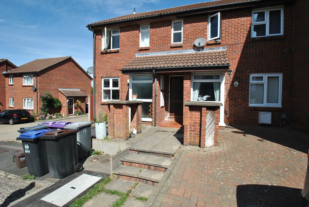 Property photo 1 of 8