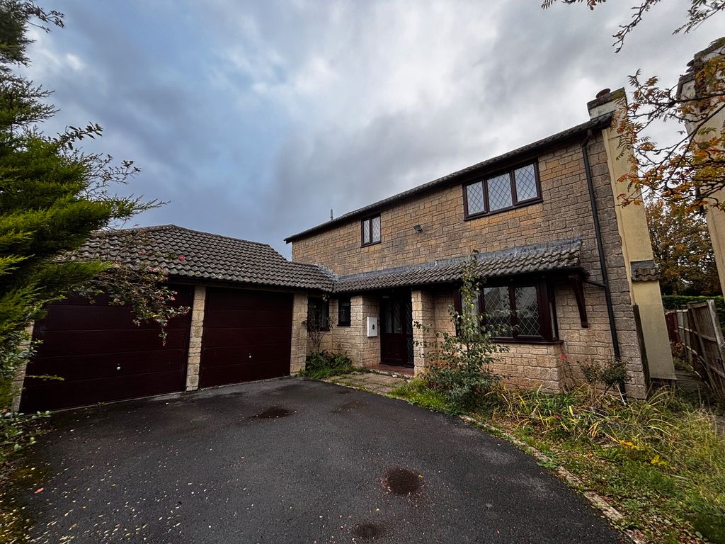 Property photo 1 of 14