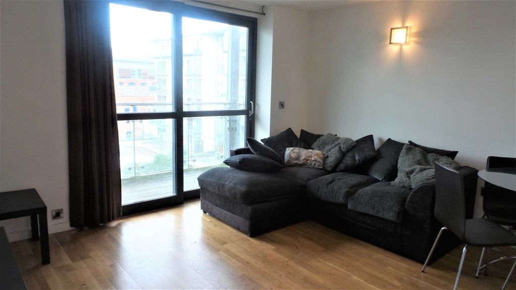 Property photo 2 of 7