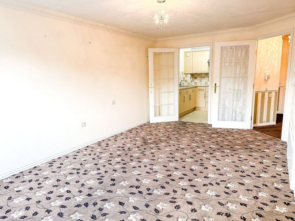 Property photo 3 of 12 Picture No. 23