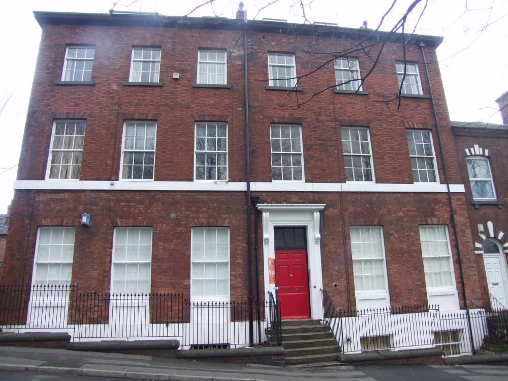 Property photo 1 of 6