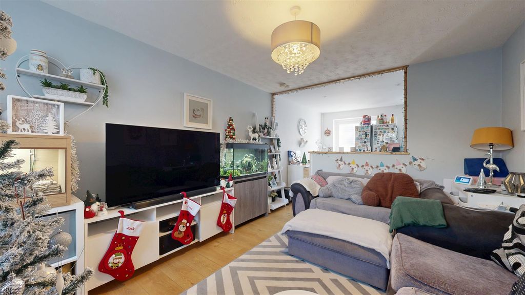 Property photo 3 of 11 01162026_170237.Jpg