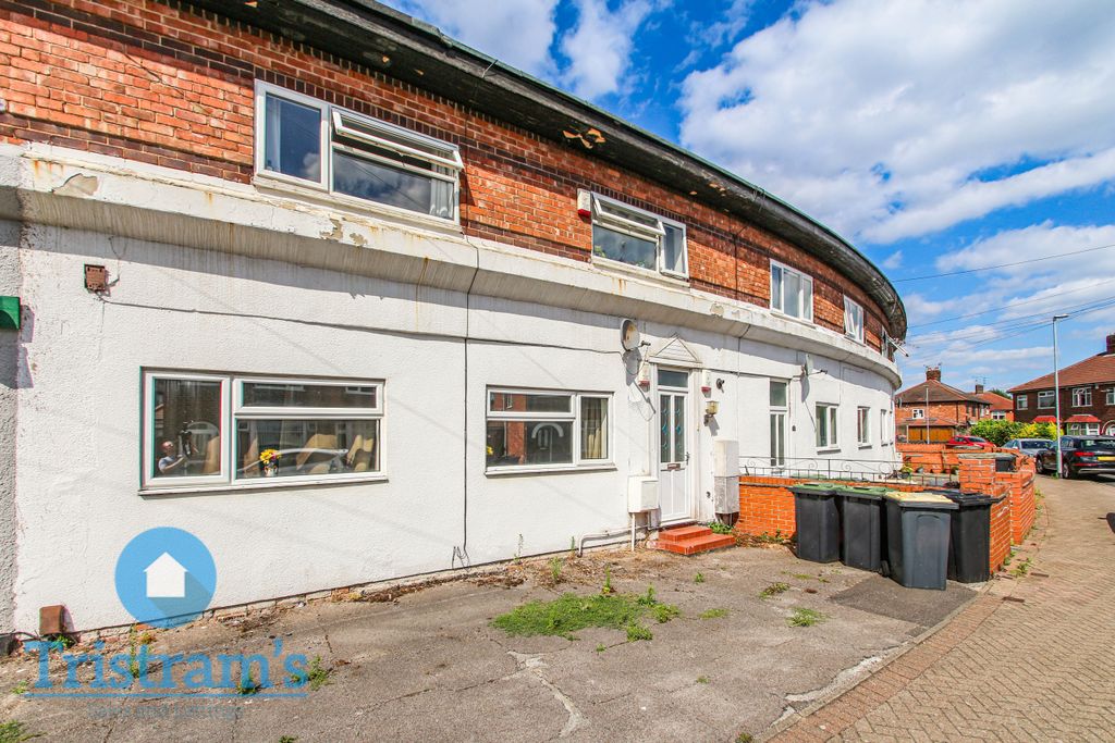 Property photo 1 of 17 Img_2966