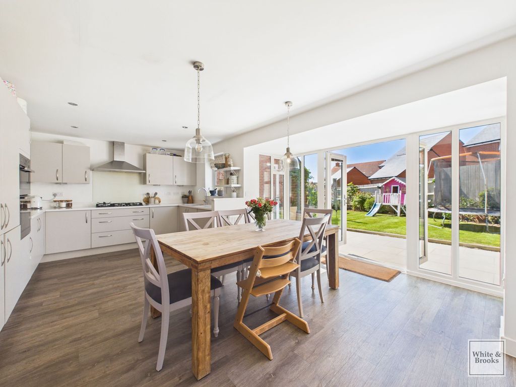 Property photo 3 of 30